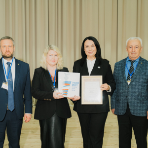 V конференция «Мифологические измерения современного изобразительного искусства Большого Кавказа и юга России» в Нальчике. Фото: пресс-служба Дворца творчества детей и молодежи Министерства просвещения КБР.