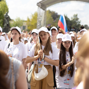 Президент РАХ З.К.Церетели на открытии II Международного детского культурного форума в Москве. Фото: Виктор Берёзкин, пресс-служба РАХ