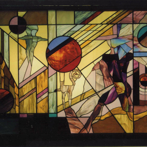 Н.М. Гончарова. «Бег». 2004г. Витраж. Частная коллекция. Фото Н.М. Гончаровой.