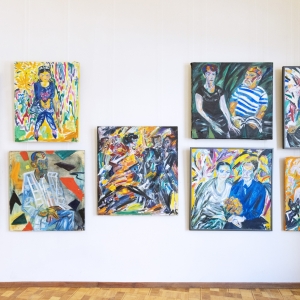 Выставка живописи Анны Бирштейн «Все цвета чёрного» в Российской академии художеств